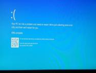 Win10系统蓝屏界面显二维码怎么办_win10官网
