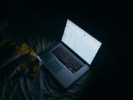 Win7/Win10电脑自动开机解决办法_win10官网