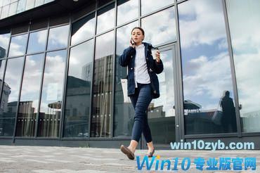 如何利用Windows 10中的动态锁定功能