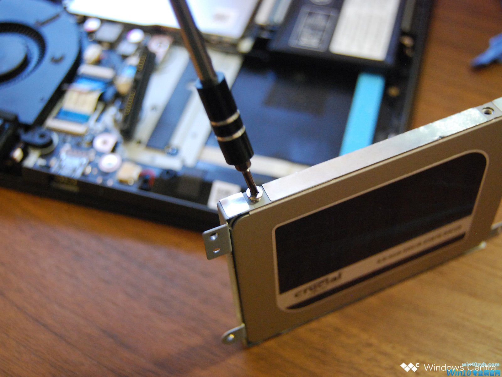 Windows10:如何升级Lenovo Legion Y740中的硬盘7.jpg