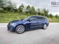 装Win10的汽车：微软自动驾驶联网汽车亮相