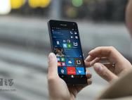 网易首页 > 网易手机 > 正文  交友  双击屏幕唤醒亮眼：多国Lumia650开始推送Win10新固件