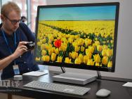 微软Win10一体机Surface Studio上手：屏幕惊艳
