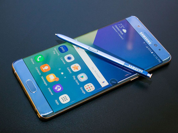 新闻汇:8G运存手机发布,骁龙835完整运行Win10