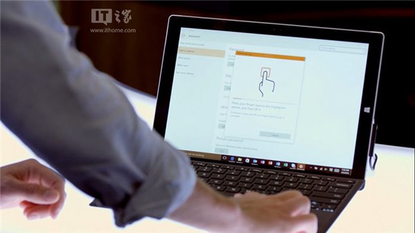 微软Surface Pro 3推送“Win10创意者更新”预备更新